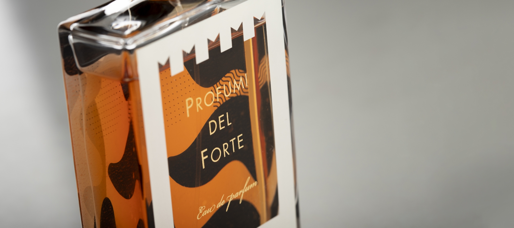 The Story of Torre's Corpi Caldi Perfume